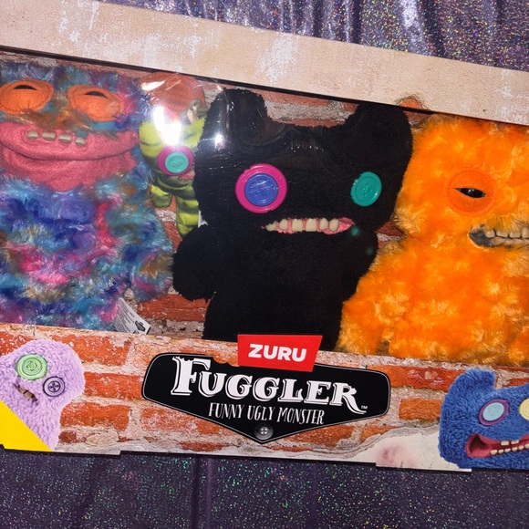 Exclusive Fuggler Set - Picture 4 of 9